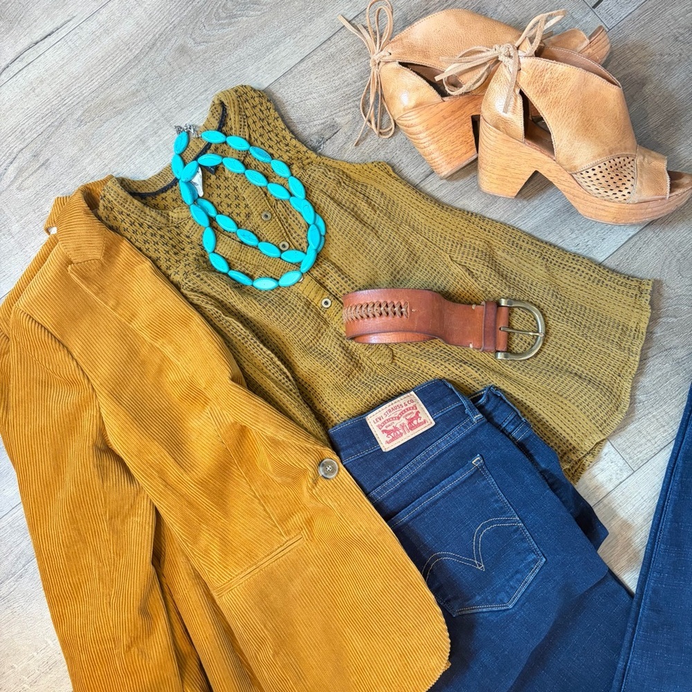 Akemi + Kin Olive Green Sleeveless Tank